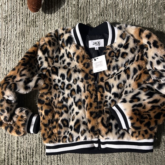 BB Dakota Leopard Print Faux Fur Bomber Jacket - Picture 3 of 3